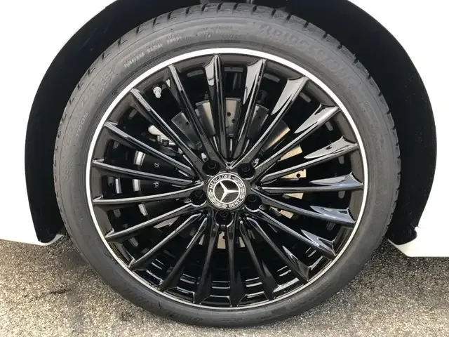 Mercedes-Benz CLA 220