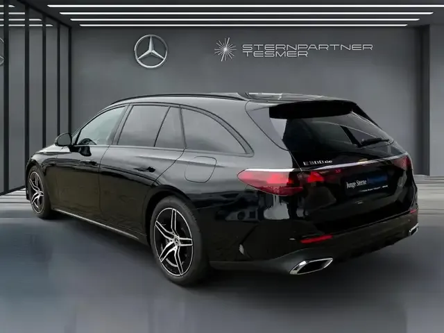 Mercedes-Benz E 300