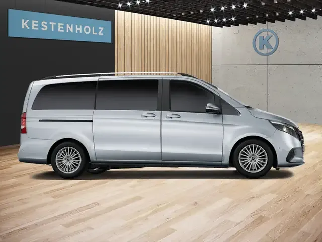 Mercedes-Benz V 220