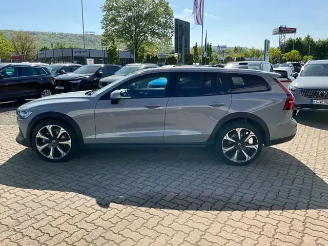 Volvo V60 Cross Country