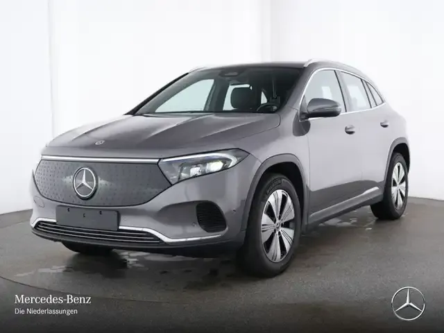 Mercedes-Benz EQA 300