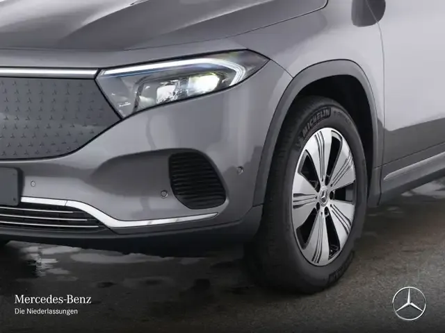 Mercedes-Benz EQA 300