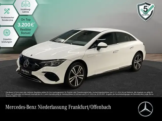 Mercedes-Benz EQE 300
