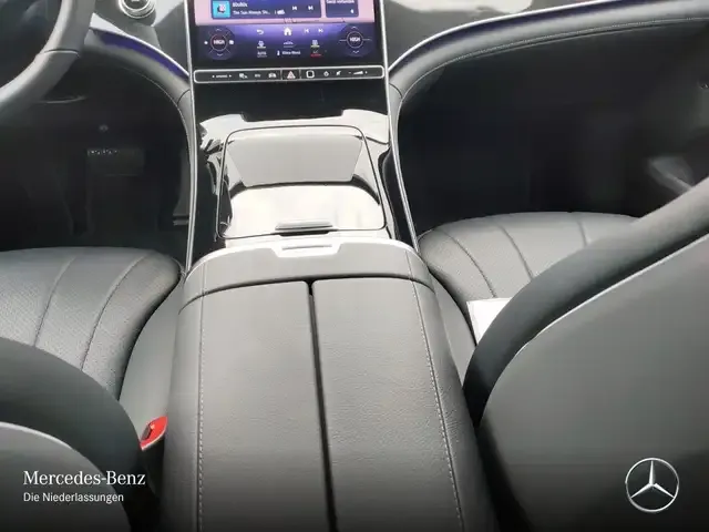 Mercedes-Benz EQE 350