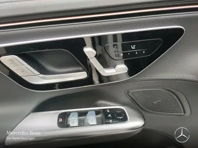 Mercedes-Benz EQE 350