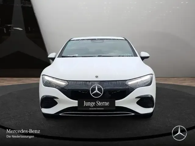 Mercedes-Benz EQE 350