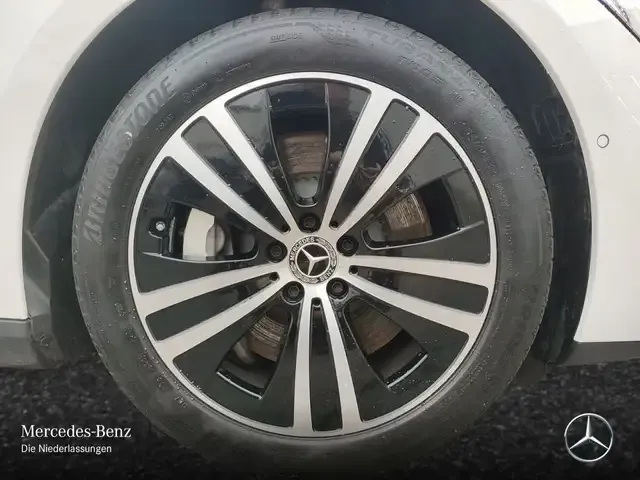 Mercedes-Benz EQE 350