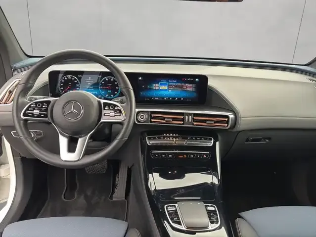 Mercedes-Benz EQC 400