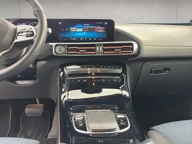 Mercedes-Benz EQC 400