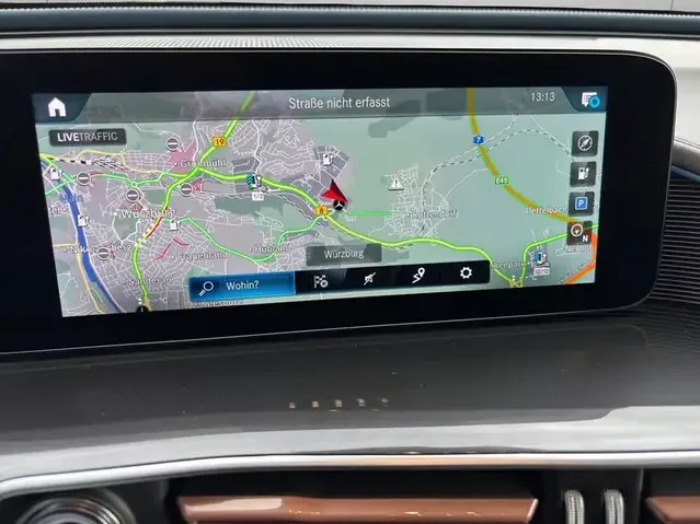 Mercedes-Benz EQC 400