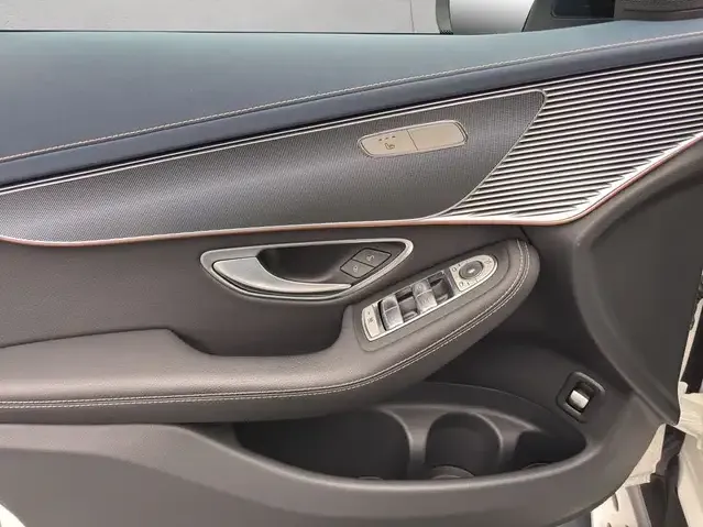 Mercedes-Benz EQC 400