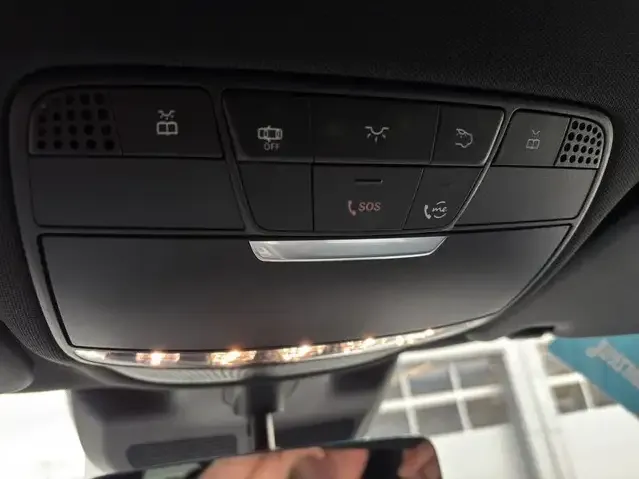 Mercedes-Benz EQC 400