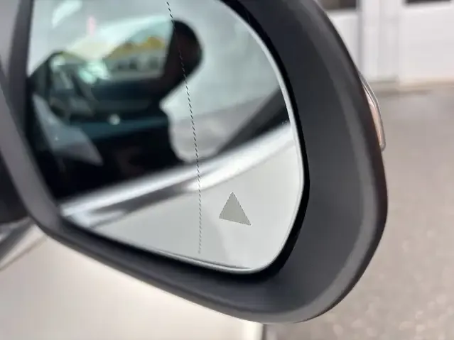 Mercedes-Benz EQC 400