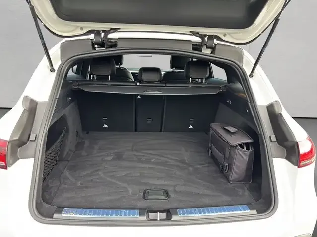 Mercedes-Benz EQC 400