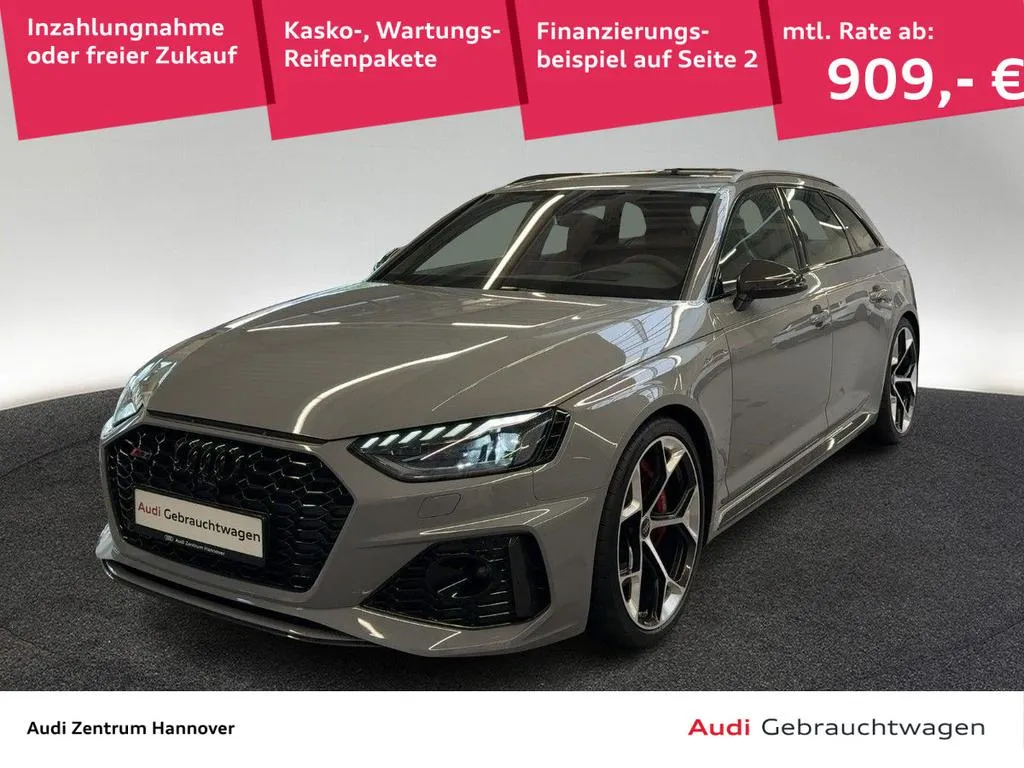 Audi RS4