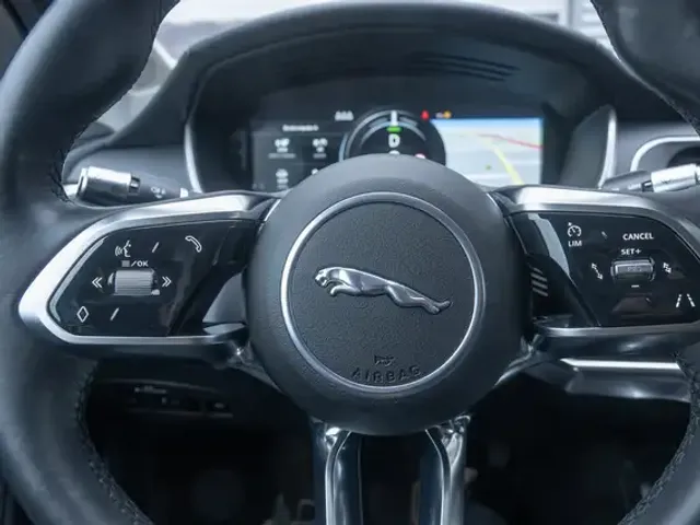 Jaguar I-Pace