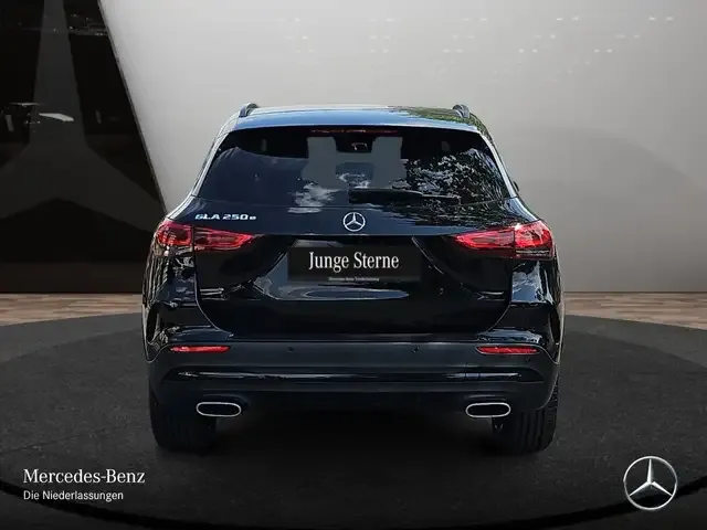 Mercedes-Benz GLA 250