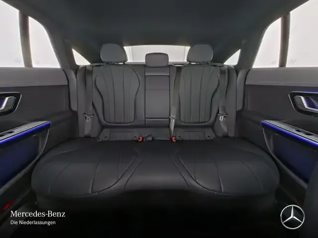 Mercedes-Benz EQE 300
