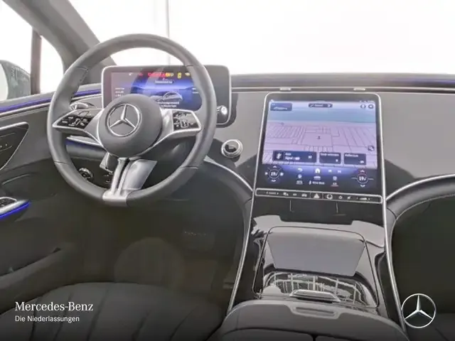 Mercedes-Benz EQE 300