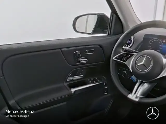 Mercedes-Benz GLB 250