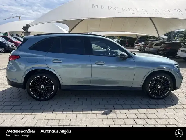 Mercedes-Benz GLC 220
