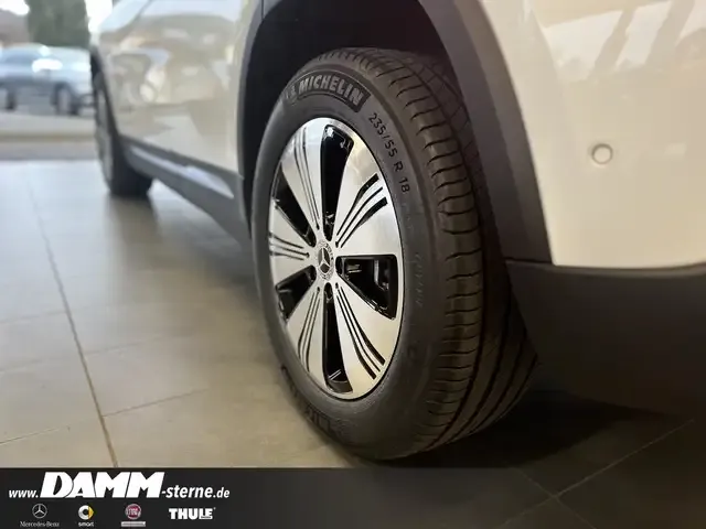 Mercedes-Benz EQA 300