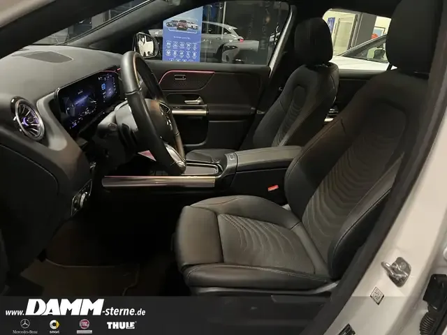 Mercedes-Benz EQA 300