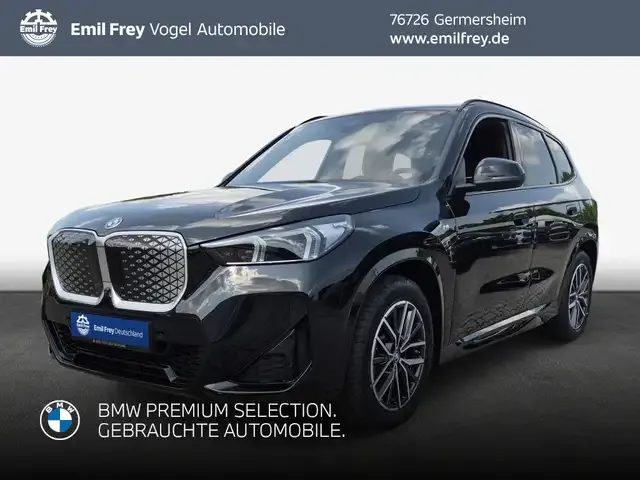 BMW iX1