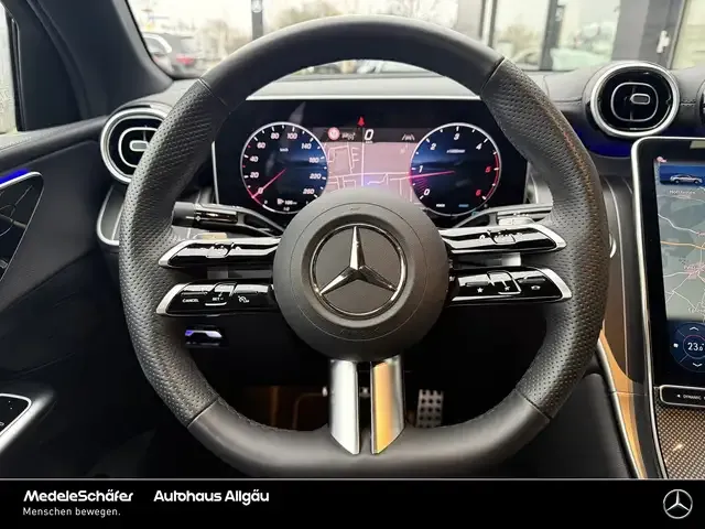 Mercedes-Benz GLC 220