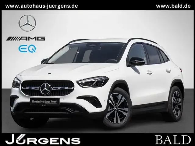 Mercedes-Benz GLA 220
