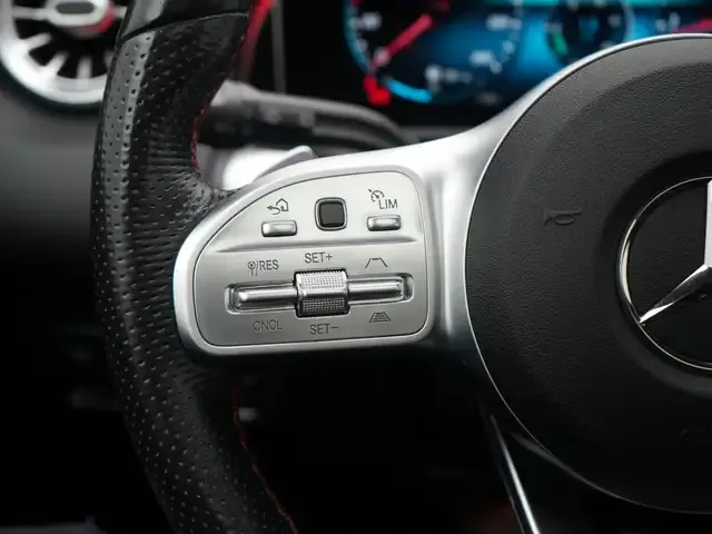 Mercedes-Benz Sonstige