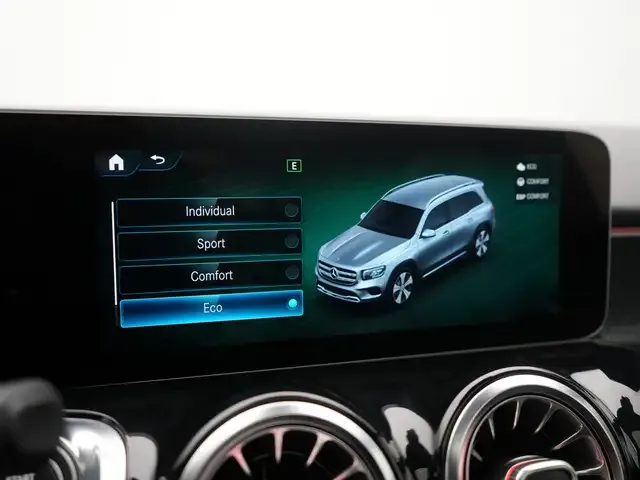 Mercedes-Benz Sonstige