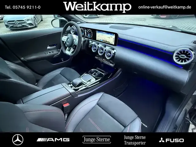 Mercedes-Benz CLA 35 AMG