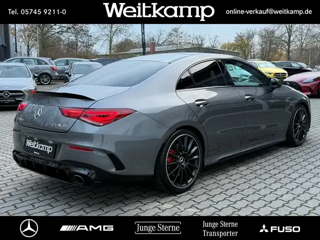 Mercedes-Benz CLA 35 AMG