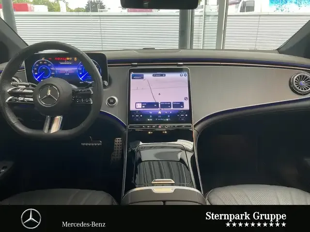 Mercedes-Benz EQE 300