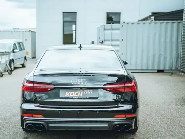 Audi S6