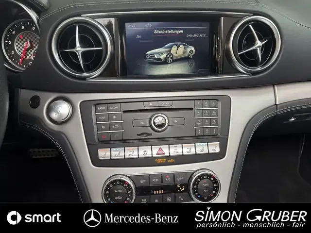 Mercedes-Benz SL 400