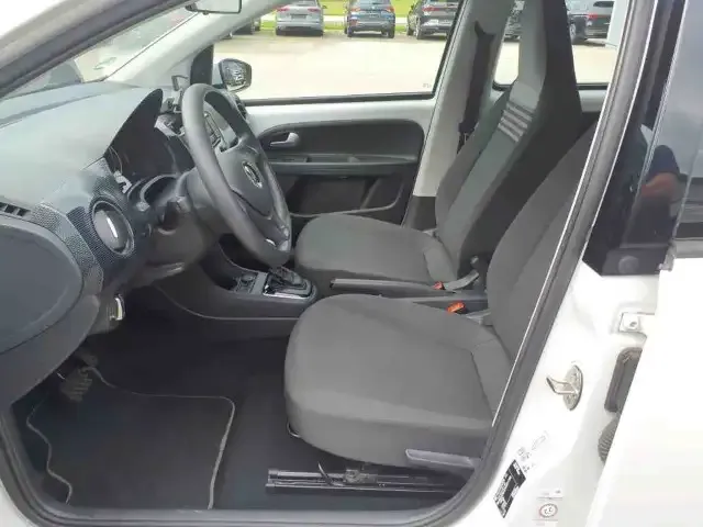Volkswagen e-up!