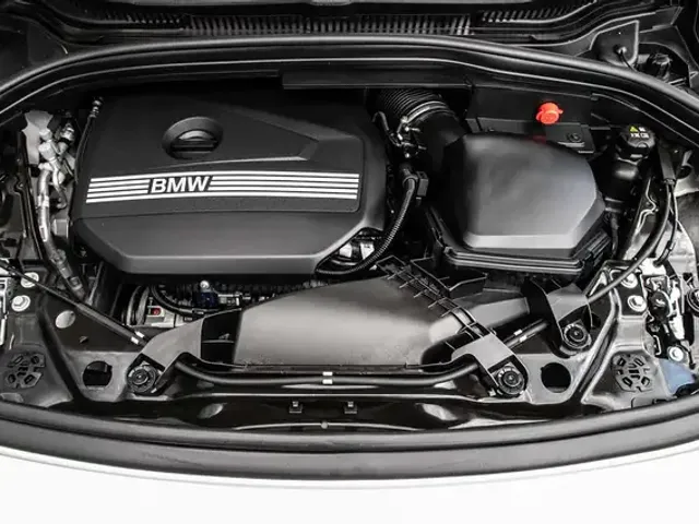 BMW 216