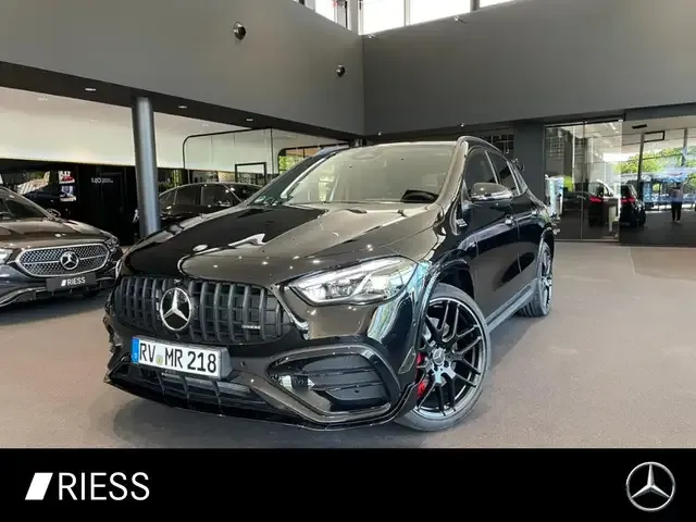 Mercedes-Benz GLA 45 AMG