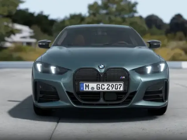 BMW 440