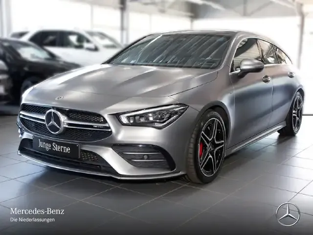 Mercedes-Benz CLA 35 AMG