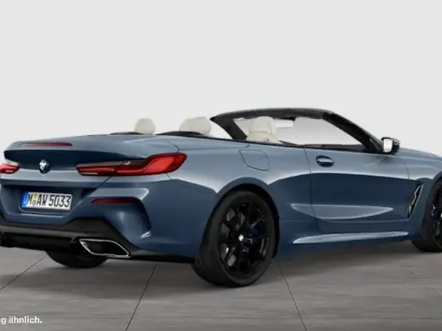BMW 840