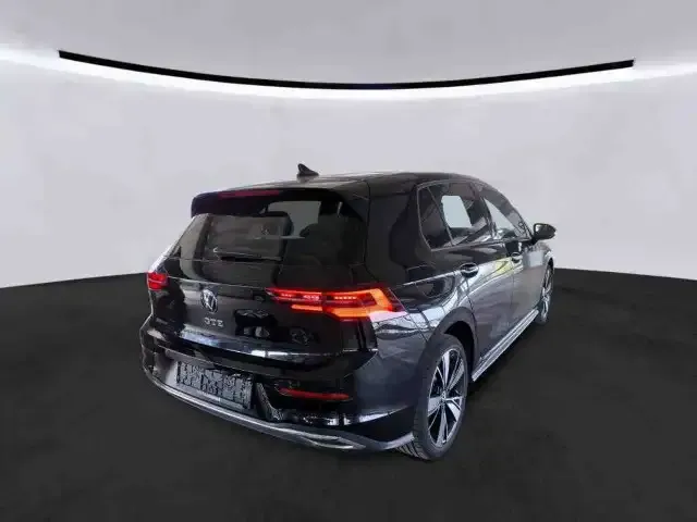 Volkswagen Golf GTE