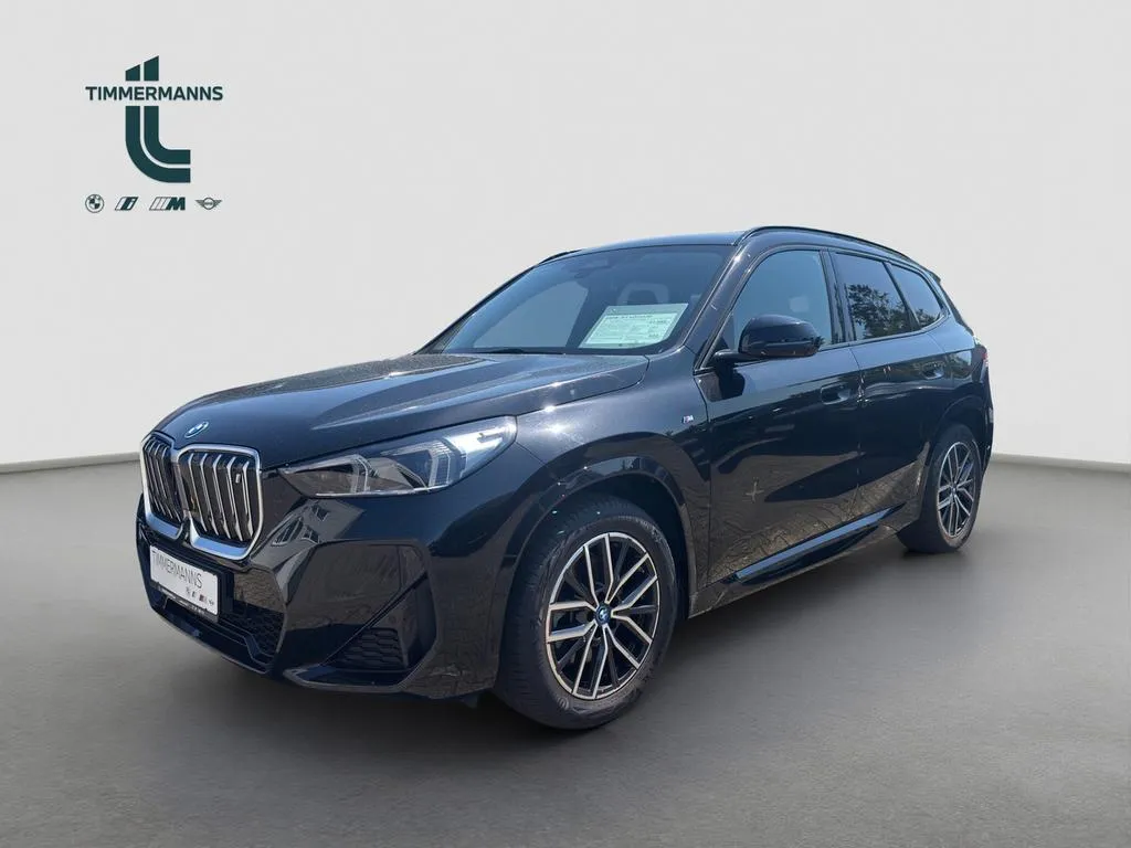 BMW iX1