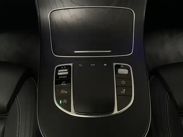 Mercedes-Benz E 400