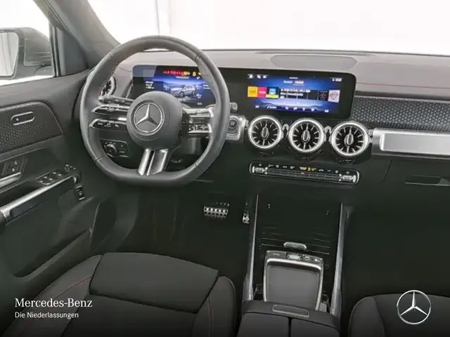 Mercedes-Benz EQB 300