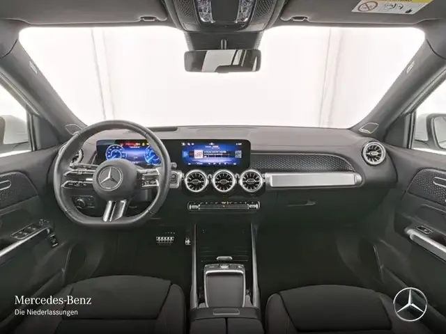 Mercedes-Benz EQB 300