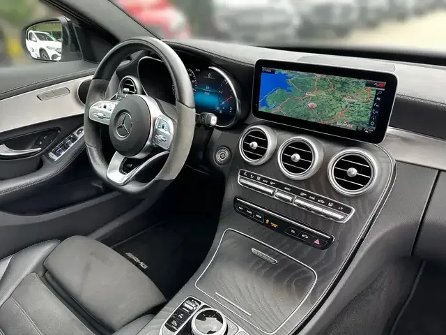 Mercedes-Benz C 220