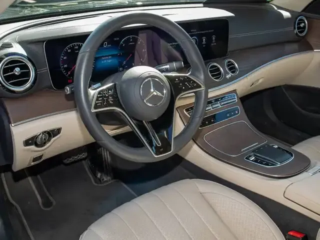 Mercedes-Benz E 400